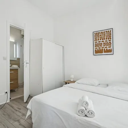 Appartamento Chic And Comfortable Parigi